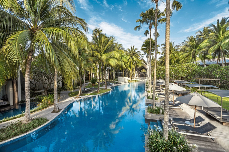 Twinpalms Surin Phuket Resort