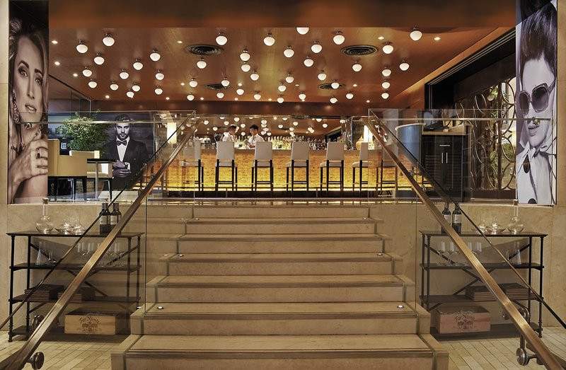 Shangri-La Hotel Bangkok ●●●●●