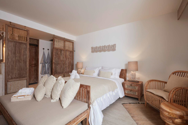 Eden Beach Resort & Spa