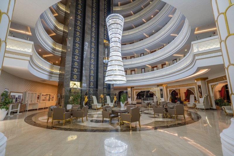 J'adore Deluxe Hotel & Spa