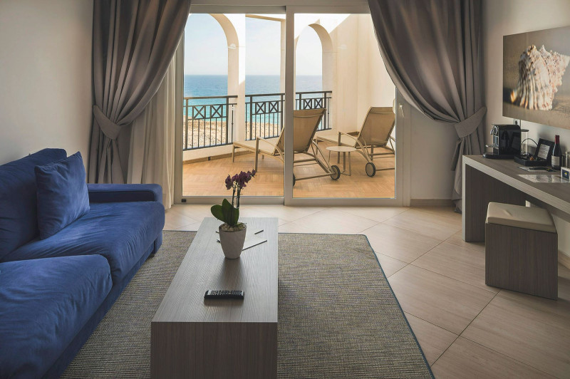 Royal Palm Resort & Spa