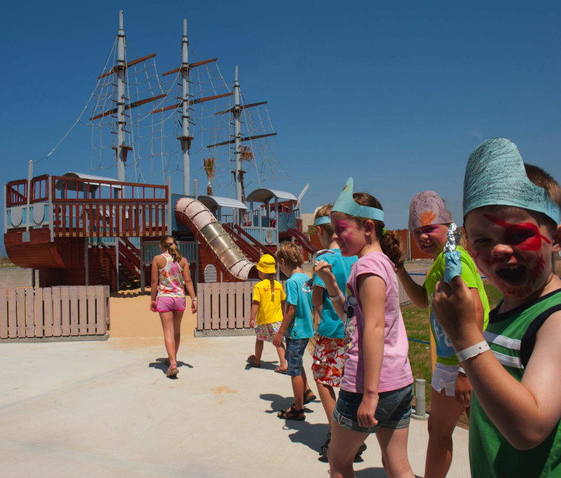 Louis Phaethon Beach