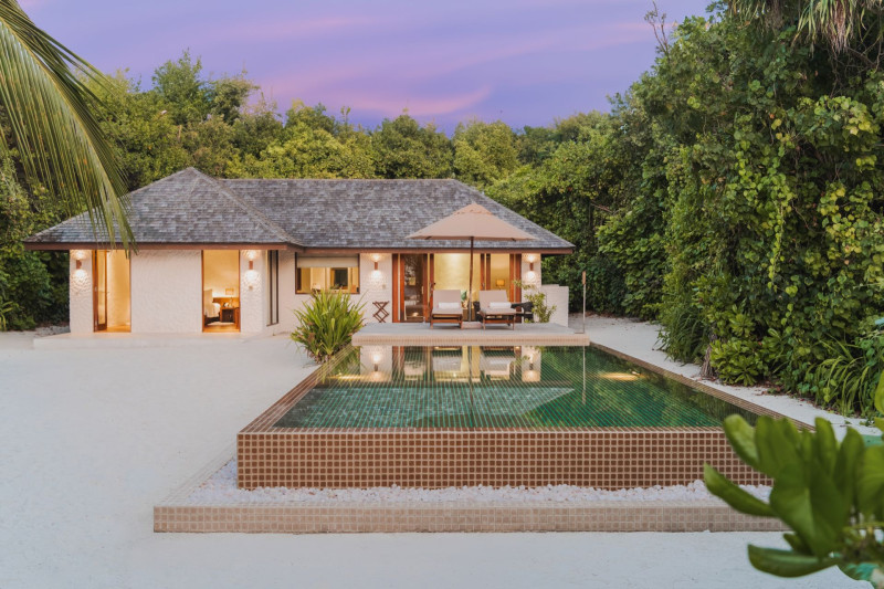 Hideaway Beach Resort & Spa