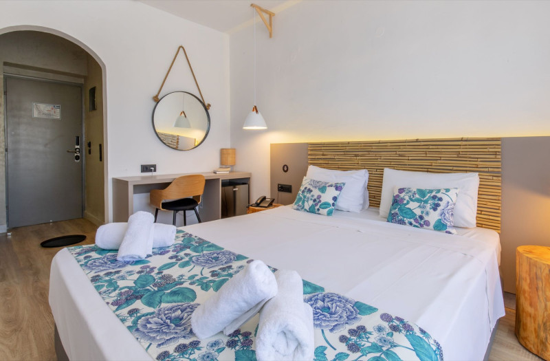 White Dreams Resort