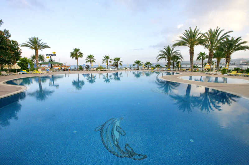 Lonicera Resort & Spa