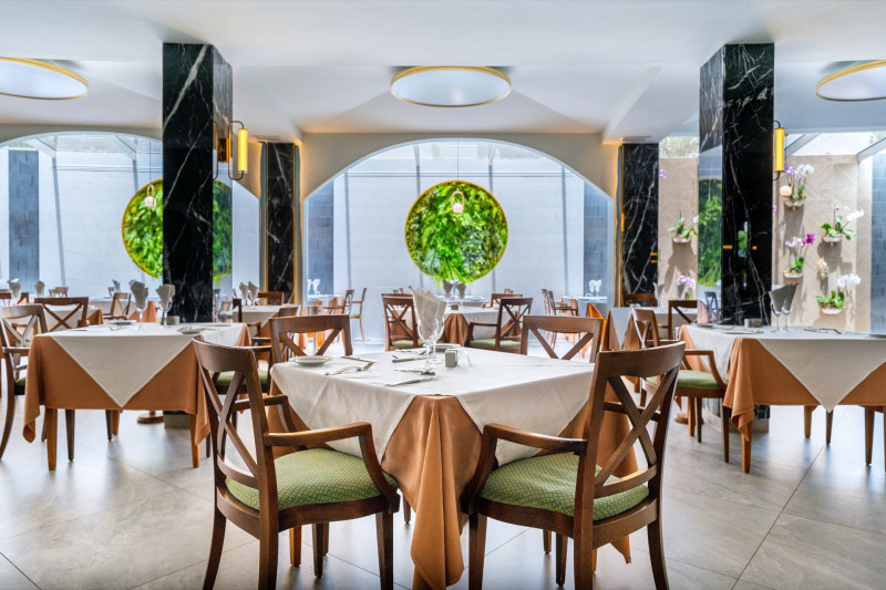 ADRIAN HOTELES Colón Guanahaní