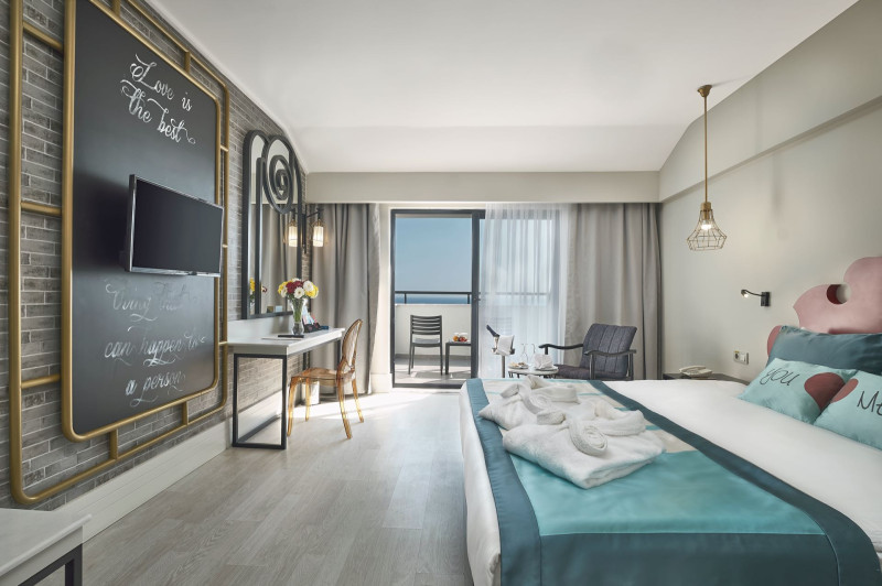 Seaden Valentine Resort & Spa