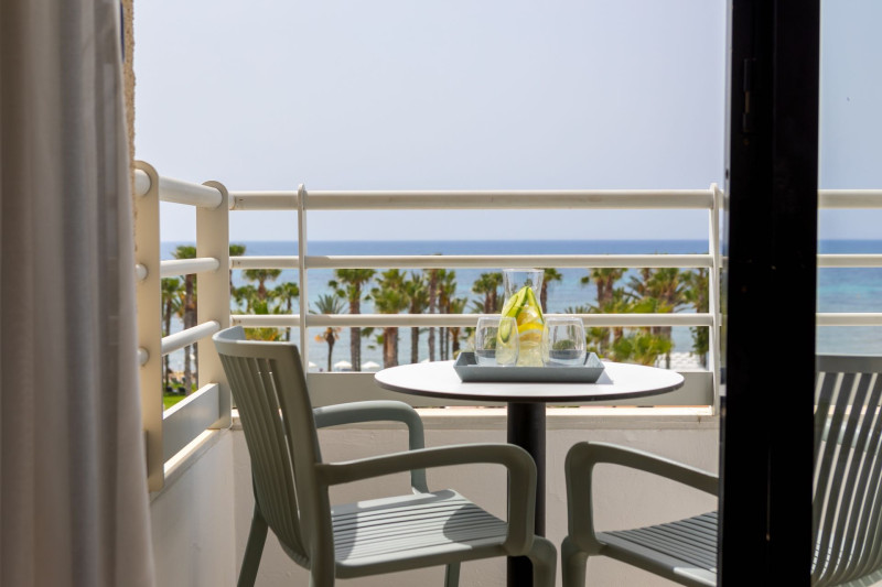 Louis Phaethon Beach