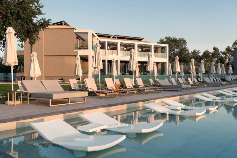 Vissalo by Acharavi Beach Hotel