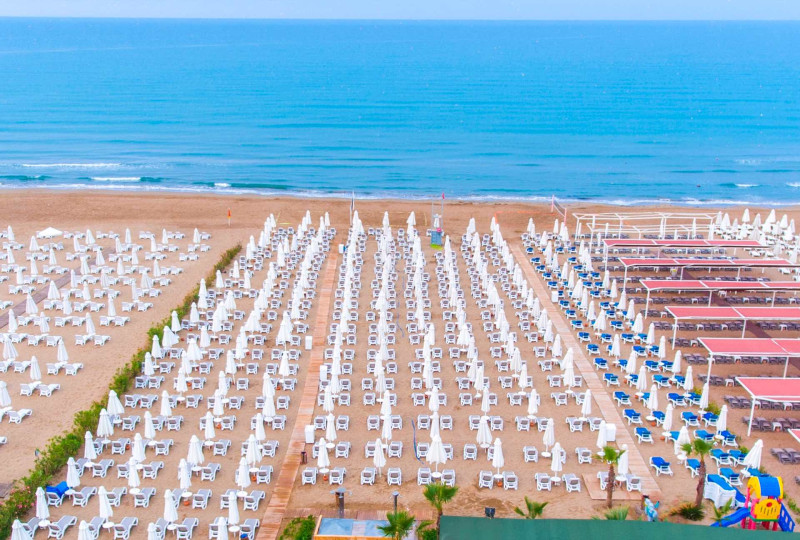 Dream World Resort & Spa