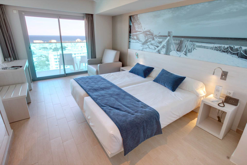 BG Tonga Tower Design Hotel & Suites