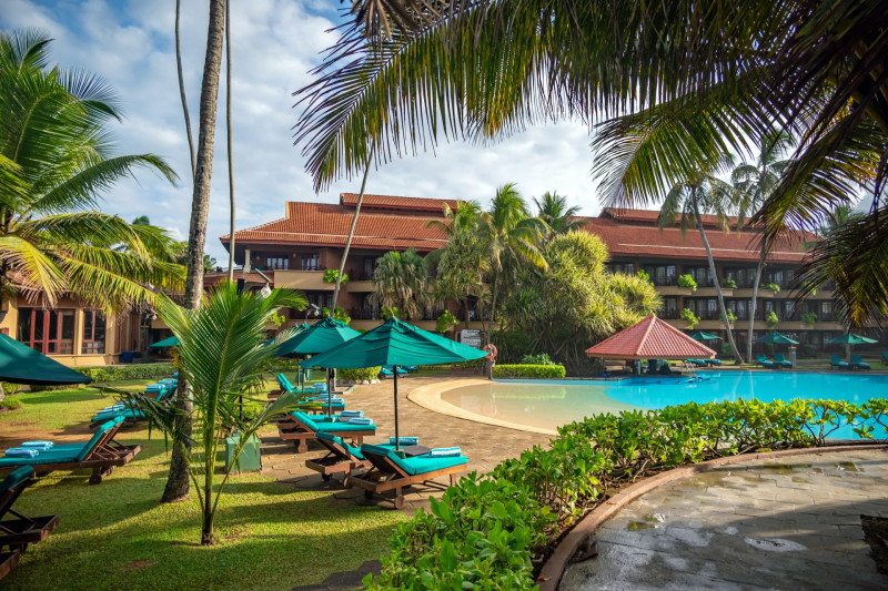 Royal Palms Beach Hotel