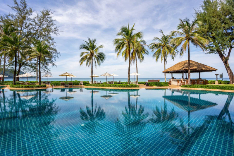 Katathani Phuket Beach Resort