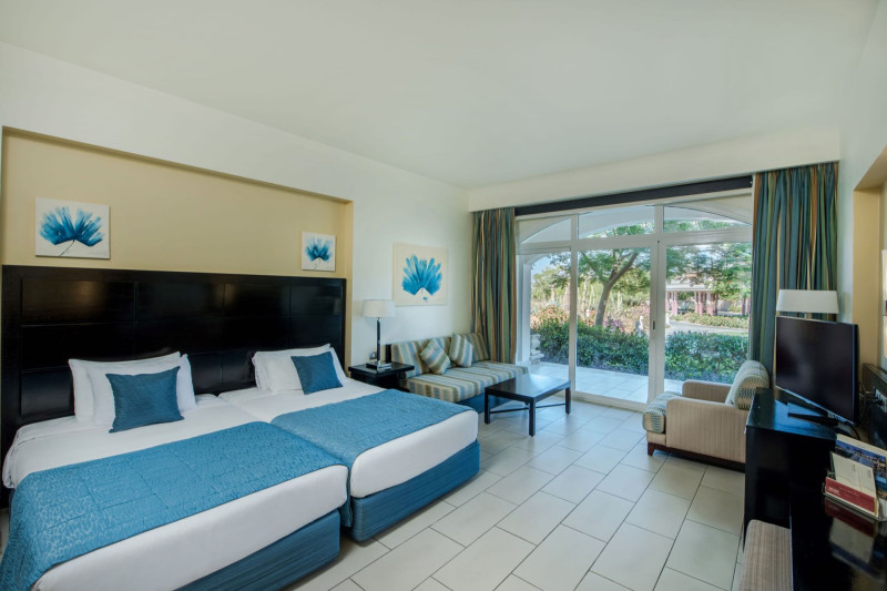 Reef Oasis Blue Bay Resort & SPA