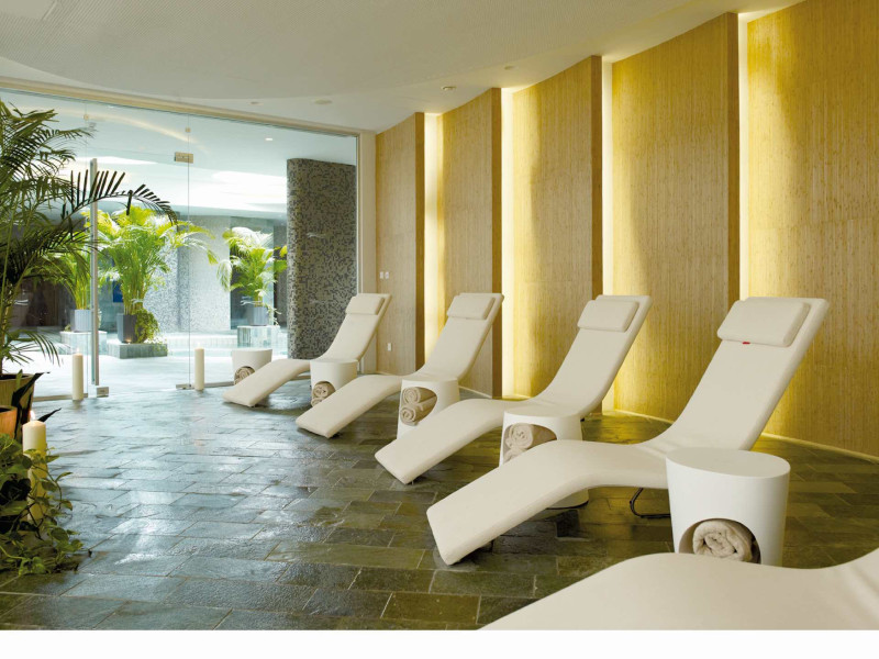 Sunrise Pearl Hotel & Spa