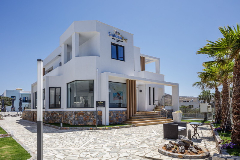 Golden Bay Boutique Hotel & Bungalows