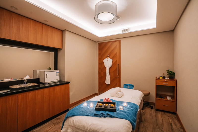 DoubleTree by Hilton Dubai Business Bay