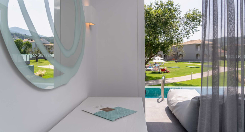 Vissalo by Acharavi Beach Hotel