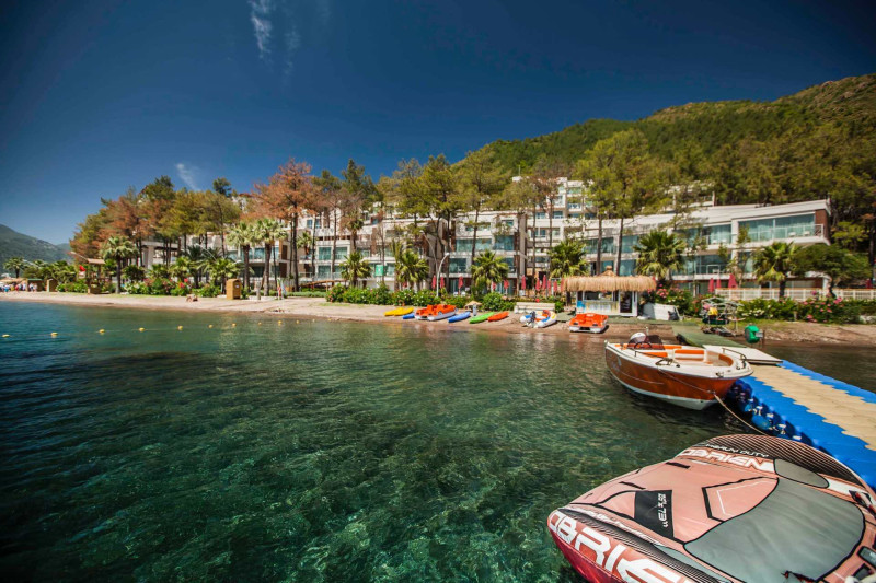 Orka Lotus Beach