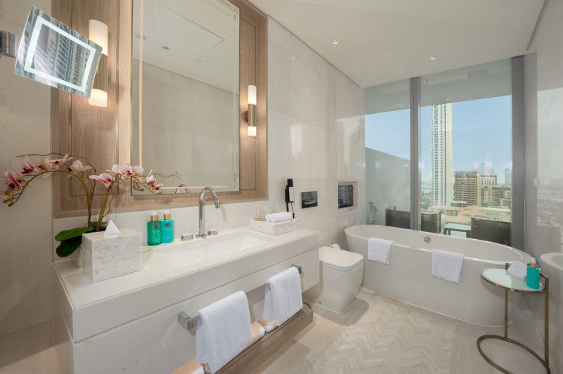 FIVE LUXE JBR