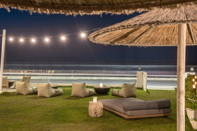 Enorme Maya Beach Resort