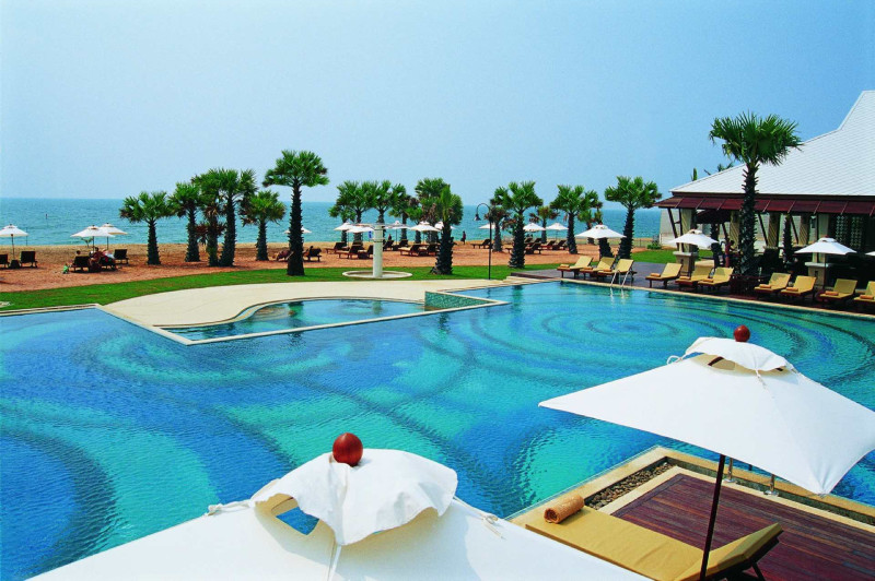 Ravindra Beach Resort