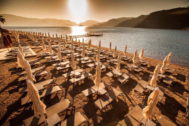 Orka Lotus Beach