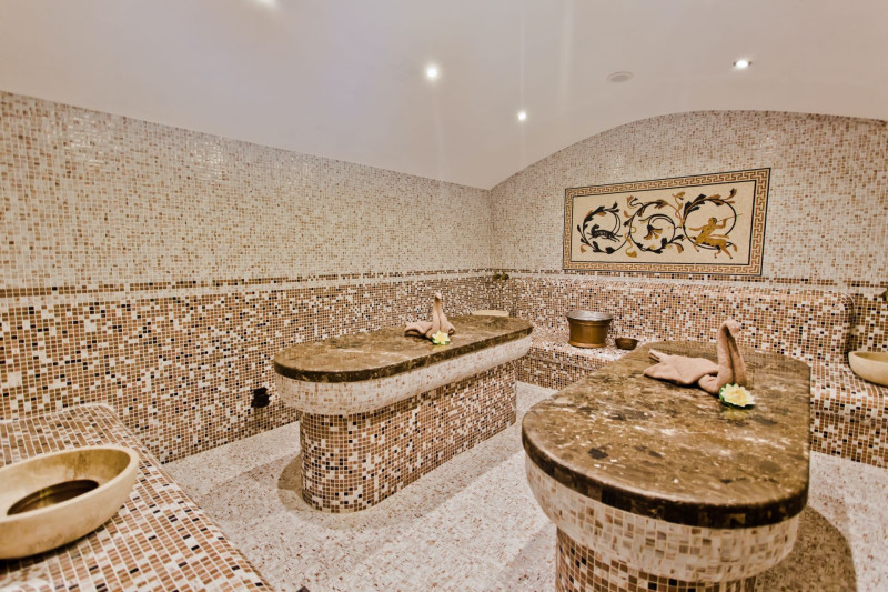 Galeon Residence & Spa