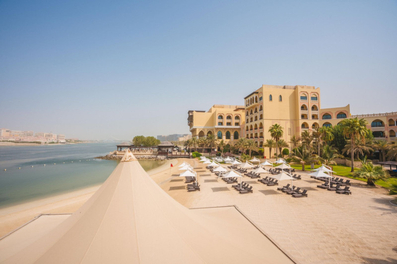 Shangri-La Hotel Qaryat Al Beri