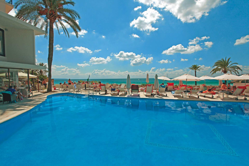 Be Live Adults Only Marivent