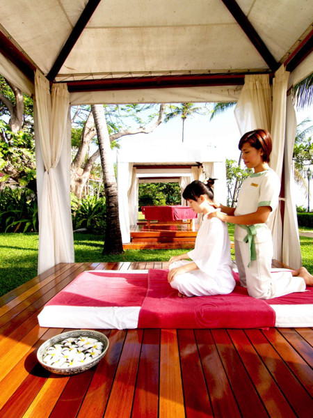 Centara Grand Beach Resort & Villas