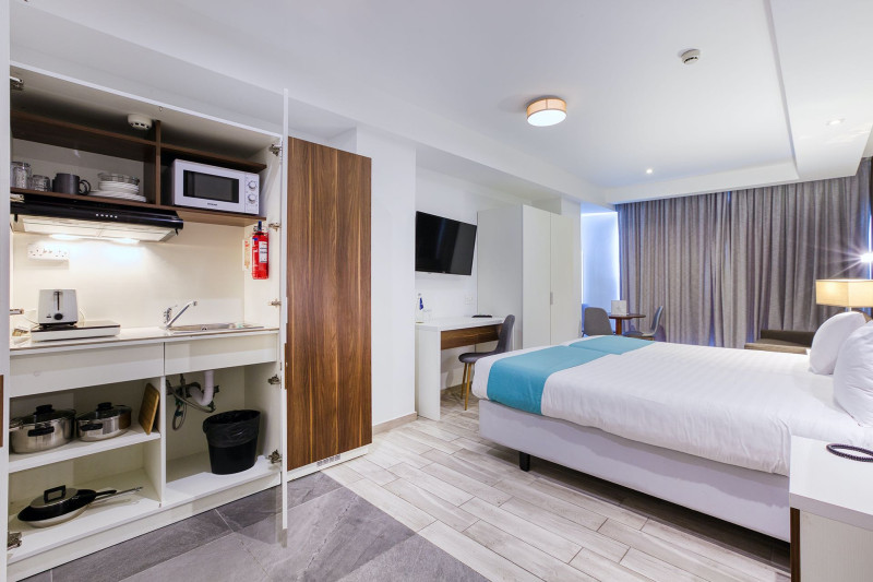 Solana Hotel & Spa