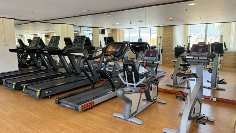 Phuket Graceland Resort