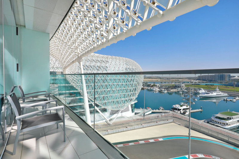 W Abu Dhabi-Yas Island