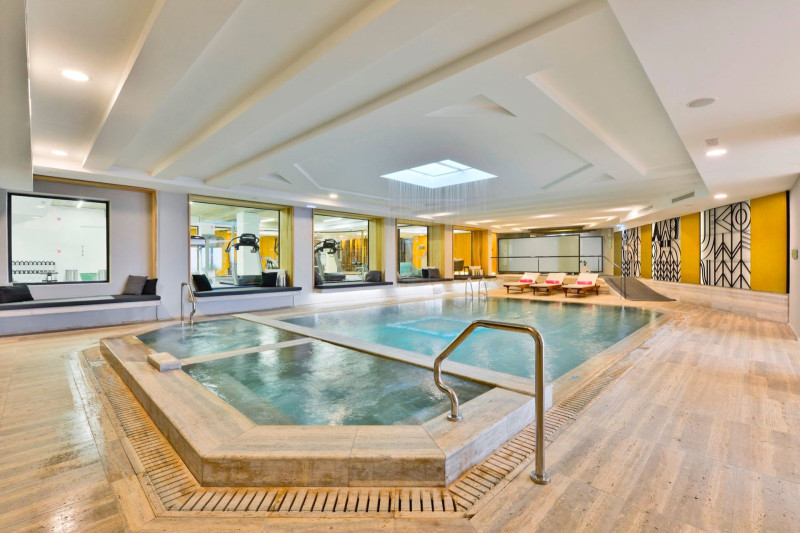 Napa Mermaid Hotel & Suites