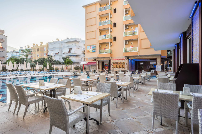 Tac Premier Hotel&SPA