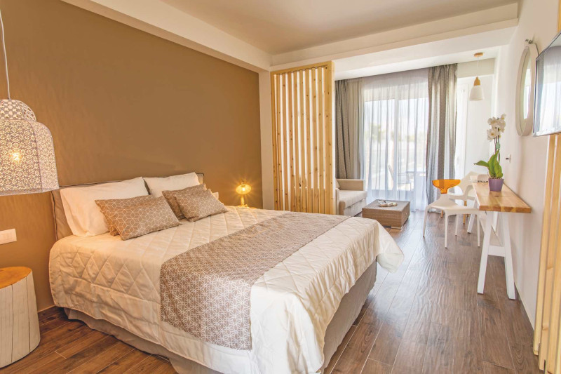 White Dreams Resort