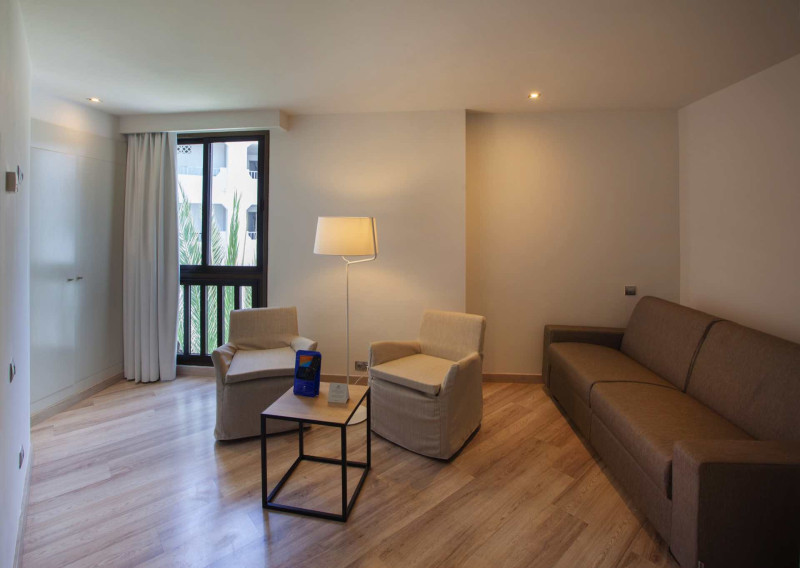 Corallium Beach by Lopesan Hotels