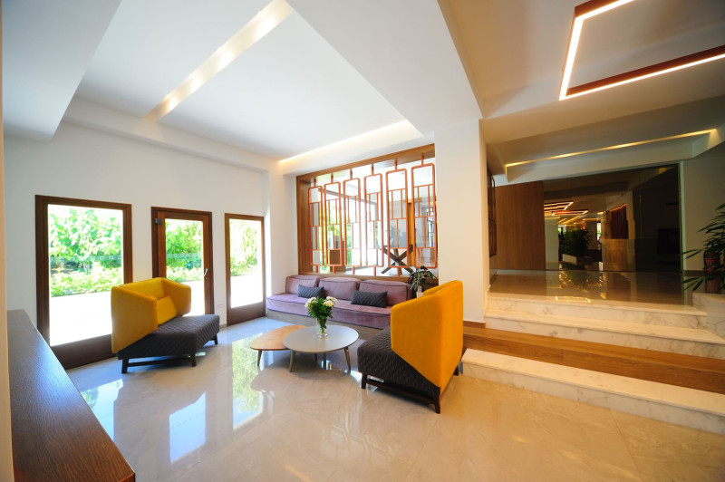 Atrium Ambiance