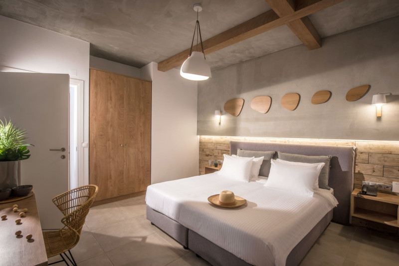 Enorme Maya Beach Resort