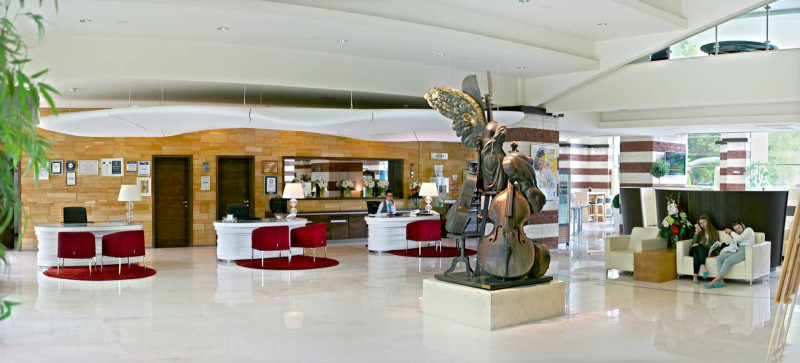 Flamingo Grand Hotel & Spa