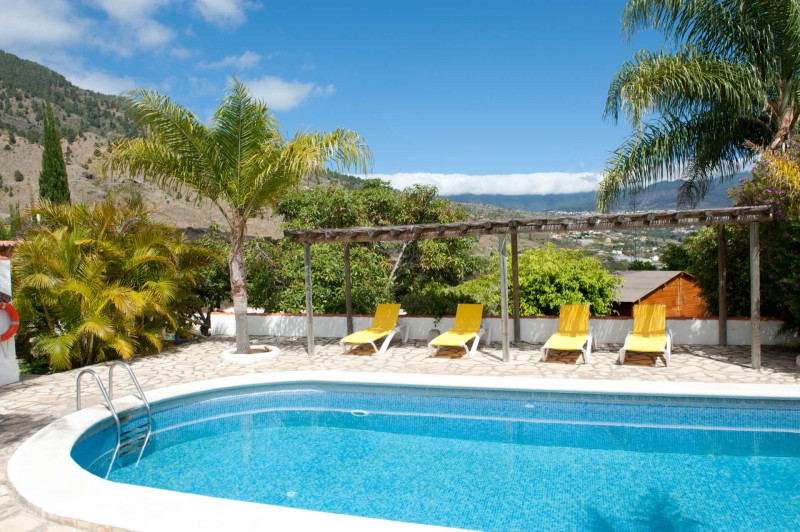 Villa & Casitas Caldera