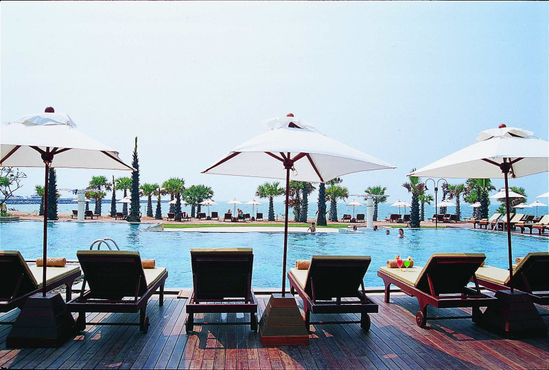 Ravindra Beach Resort