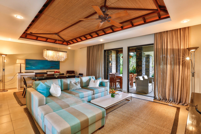 The Bay Club at Anahita