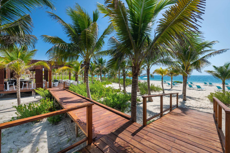 Catalonia Grand Costa Mujeres All Suites & Spa