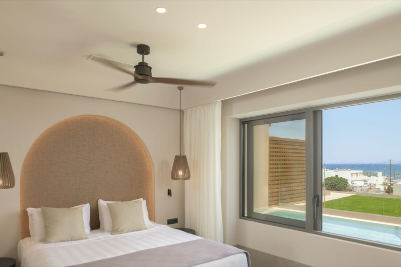 Paralos Venus Suites
