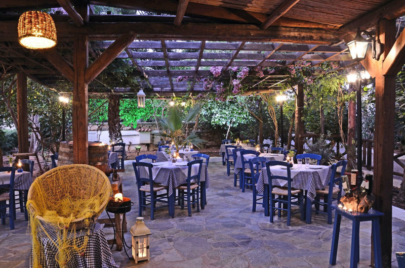 Alexander Beach Hotel & Village Resort