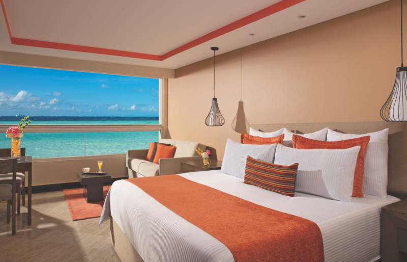Dreams Sands Cancun Resort & Spa