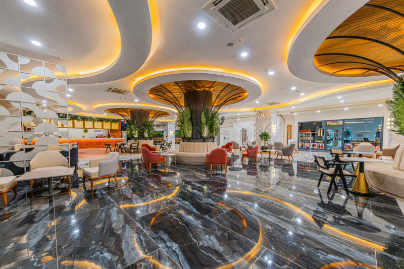 Dream Fun World Hotel