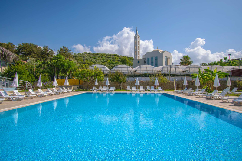 Alaiye Resort & Spa